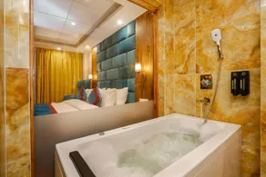 SNOW WHITE RESORT - Image 2