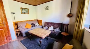 Nice Chalet With View On The Mountain - Image 1