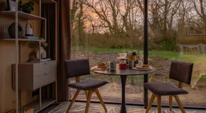 Luxury Mirror Cabin with Hot Tub & Sauna - Image 2