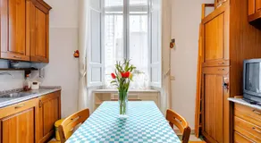 S.Pietro Elvira's retro apartment - Image 5