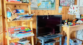 Swedish Beach House In Stockholm Archipelago, Skargardsstuga I Roslagen - Image 2