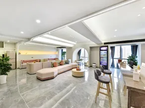 Huayang Xingchen Smart Cinema Hotel (Neijiang Wanda Plaza High-speed Railway North Station Branch) - Image 3