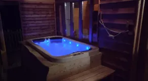 Aura Cabana - Cabane spa perchée à 6 m de haut - Image 4