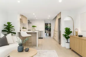 Stylish 3BR City Retreat Walk to CBD & Opera House - Image 3