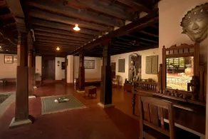 Kudremukh Homestay: Heritage villa by the falls 2 - Image 5