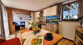 Gästehaus Hösmader Ferienwohnungen - Image 3