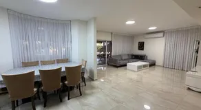 Amazing Villa - Image 3