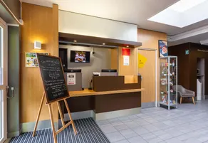 B&B HOTEL CHARTRES Le Coudray - Image 4