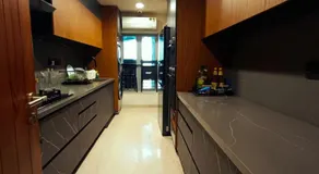 Luxury Apartment in Andheri near Mumbai Airport - Image 4