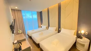 Senior Living Care - Image 2