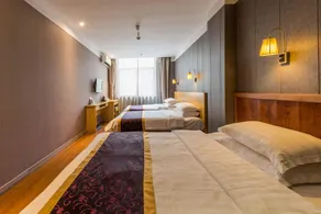 Yuebaike Business Hotel (Hebei University Branch) - Image 2