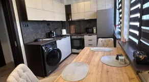 Central Apartment - Image 3