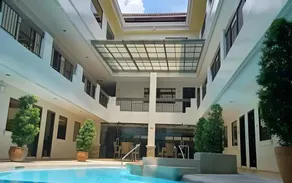 Boomerang Hotel - Image 2