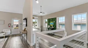 Queens Promise - King Bed - Walkable - AC - Image 4