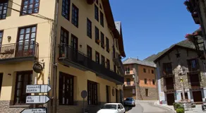 Cau d Aneu Duplex cerca de Bonaigua Baqueira y Aigüestortes - Image 3