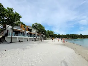Diamond Beach Resort - Image 3