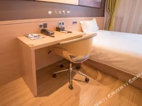 Huafeng Hotel (Guangzhou South Railway Station / Panyu Chimelong Branch) - Image 3