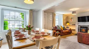 Alojamiento de 2 habitaciones en Lerryn - Image 3