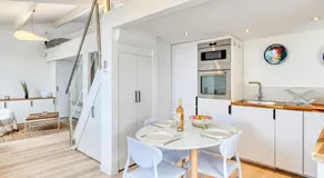 Coquet appartement en bord de mer et corniche - Image 4