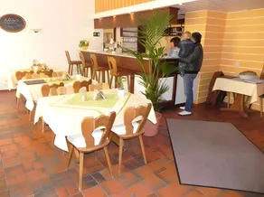 Hotel Krone - Image 2