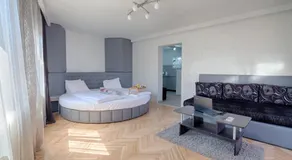 Hotel Fontana - Image 2