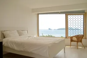 Jeju Backpaecus Villa - Image 1