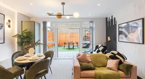 Unwind in Style 2BR with Cozy Backyard for Groups - Image 4
