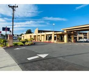 Motel 6 Vallejo, CA - Napa Valley - Image 3