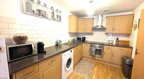 London Bridge apartment - Image 4