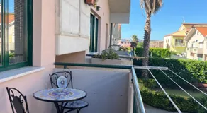 Maison Chic Montenero Marina - Image 5