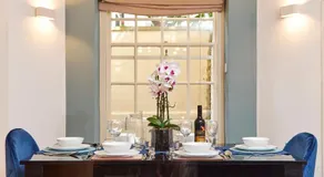Beautiful 2 Bedroom 3 actual beds House with WiFi by PureStay - Image 5