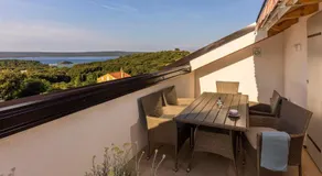 Apartments with parking space Sveti Jakov, Losinj - 24153 - Image 4