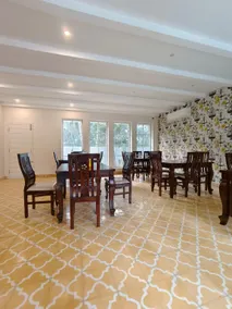Le French Nest - Image 2