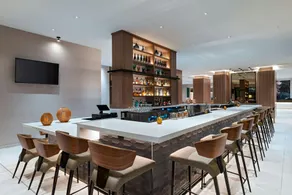 AC Hotel by Marriott Waco Downtown - Image 2