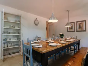 Peaceful Rural Retreat near Suria - Image 2