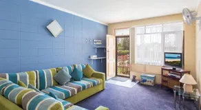 Forster Holiday Lodge 09 - Image 5