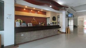 RedDoorz @ ARRS HOTEL & RESORT - Image 2