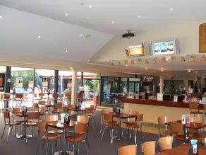 Settlers Inn - Image 2