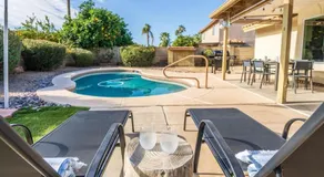 New Listing Stylish 4 Bdrm wPool and Game Room - Image 4