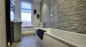 Birkdale boutique Apartment - Image 2