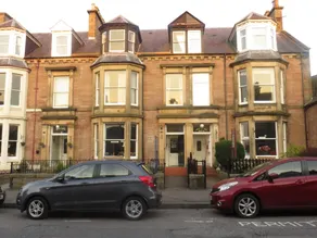 Crown Hotel Guesthouse - Image 3