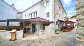 Portella Rooms - Image 3