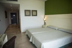 Hotel Puerto Juan Montiel Spa & Base Nautica - Image 2