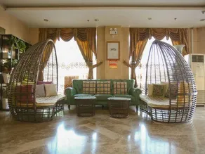 Yin Quan Hotel - Image 5