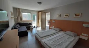 Família Apartmanház - Image 2