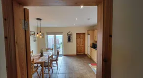 Hawthorns Holiday Home - Image 3