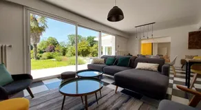 Incantevole villa con piscina privata, terrazza e giardino - Image 2