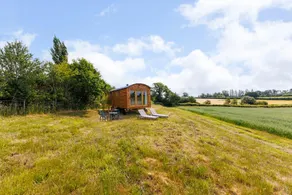 Pelsham Shepherd's Hut - Image 5