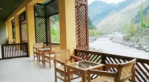 BONO MOTELS - Image 3