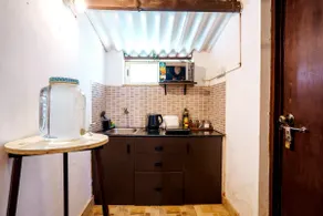 Rustic Portuguese cottage 5 mins from Anjuna beach - Image 4